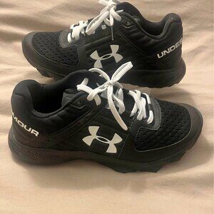 Under Armour Yard Trainer Baseball Athletic Shoe